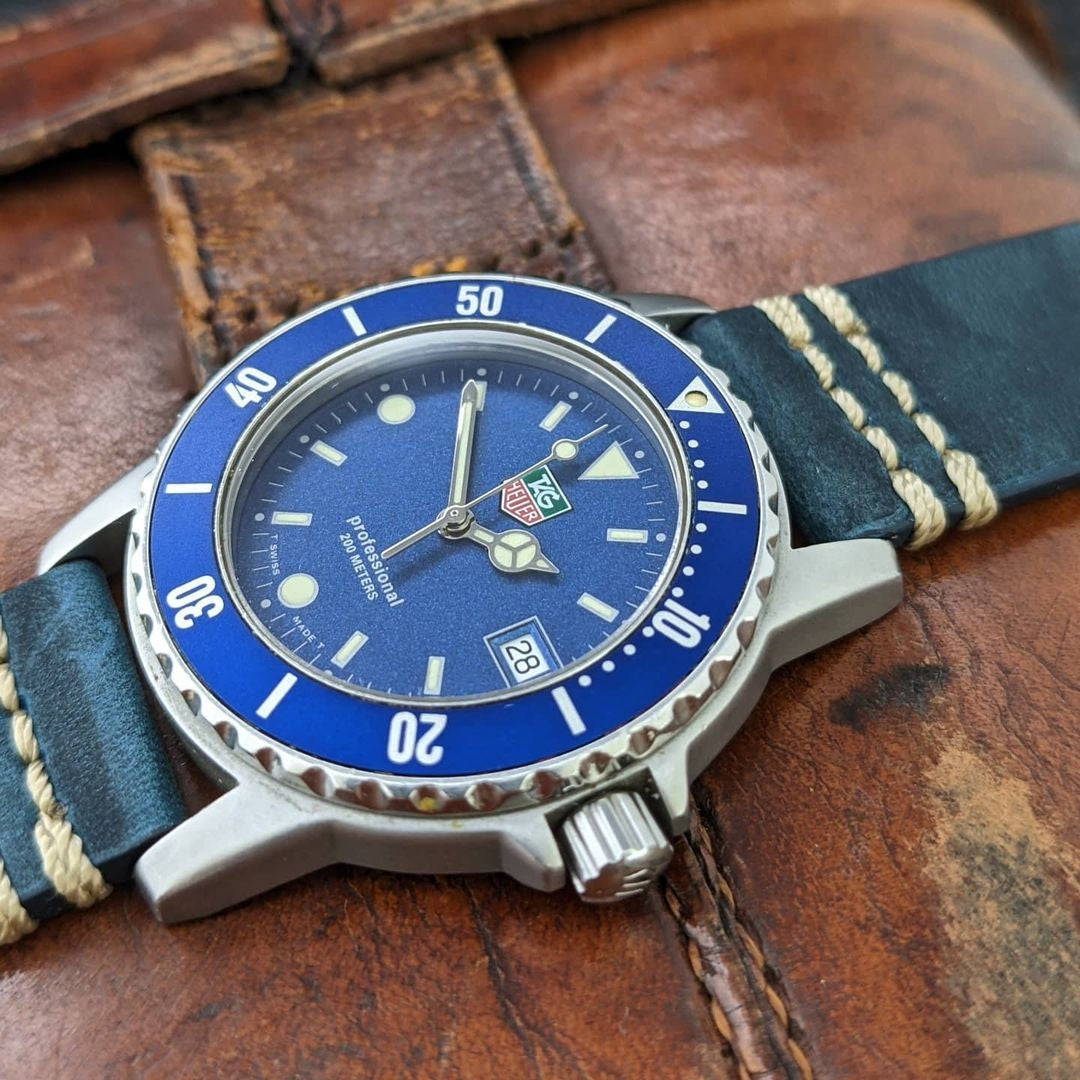 Stunning Vintage Gents Mid Size Tag Heuer Blue Divers Watch 1500 Serie